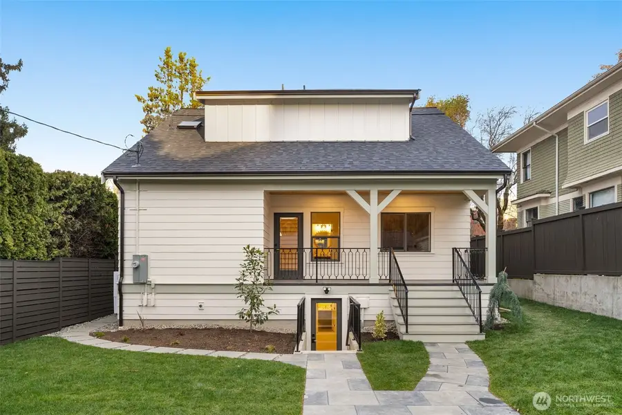 2121 1st Avenue W, Seattle, WA 98119 - #2