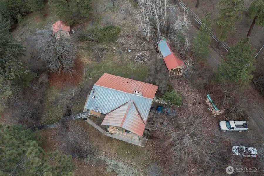 2383 Burnt Valley Road, Chewelah, WA 99109 - #3