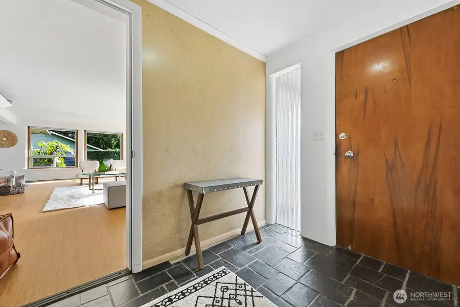 2306 NE 105th Street, Seattle, WA 98125 - #3