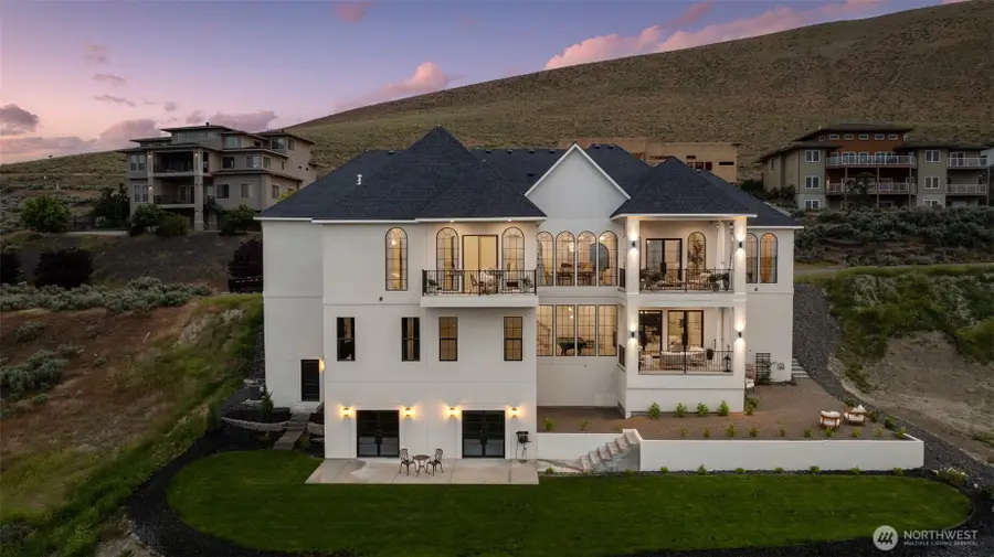 5410 Hershey Lane, West Richland, WA 99353 - #2