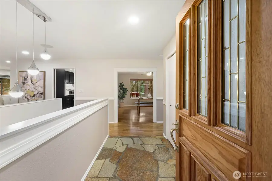 27239 208th Avenue Se, Maple Valley, WA 98038 - #2