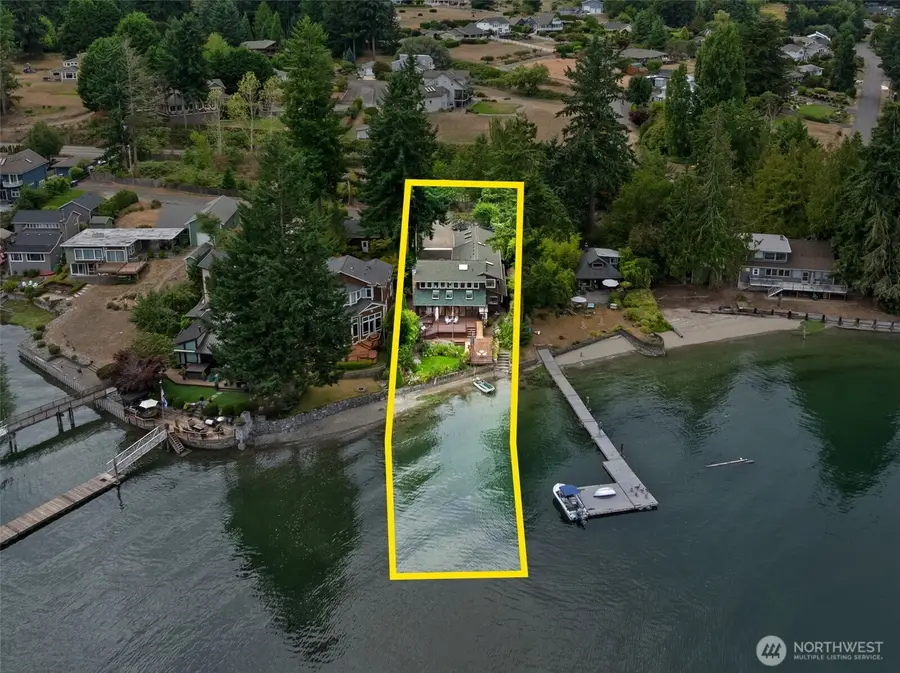 225 3rd Court, Fox Island, WA 98333 - #2