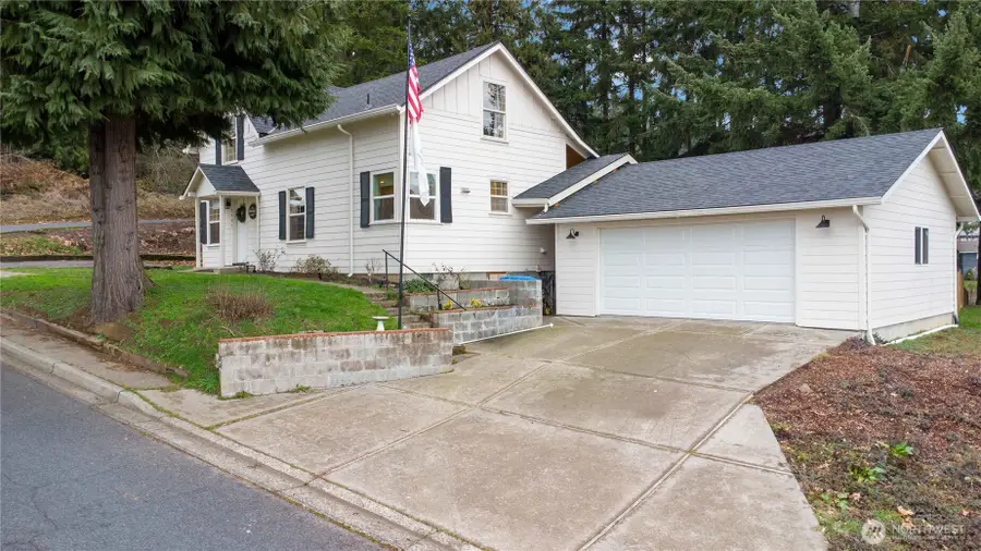 2405 Sunrise Street, Kelso, WA 98626 - #2