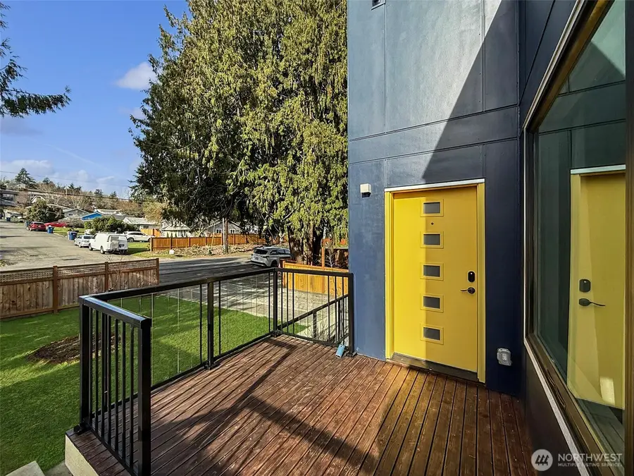 620 Stevens Avenue Nw, Renton, WA 98507 - #2