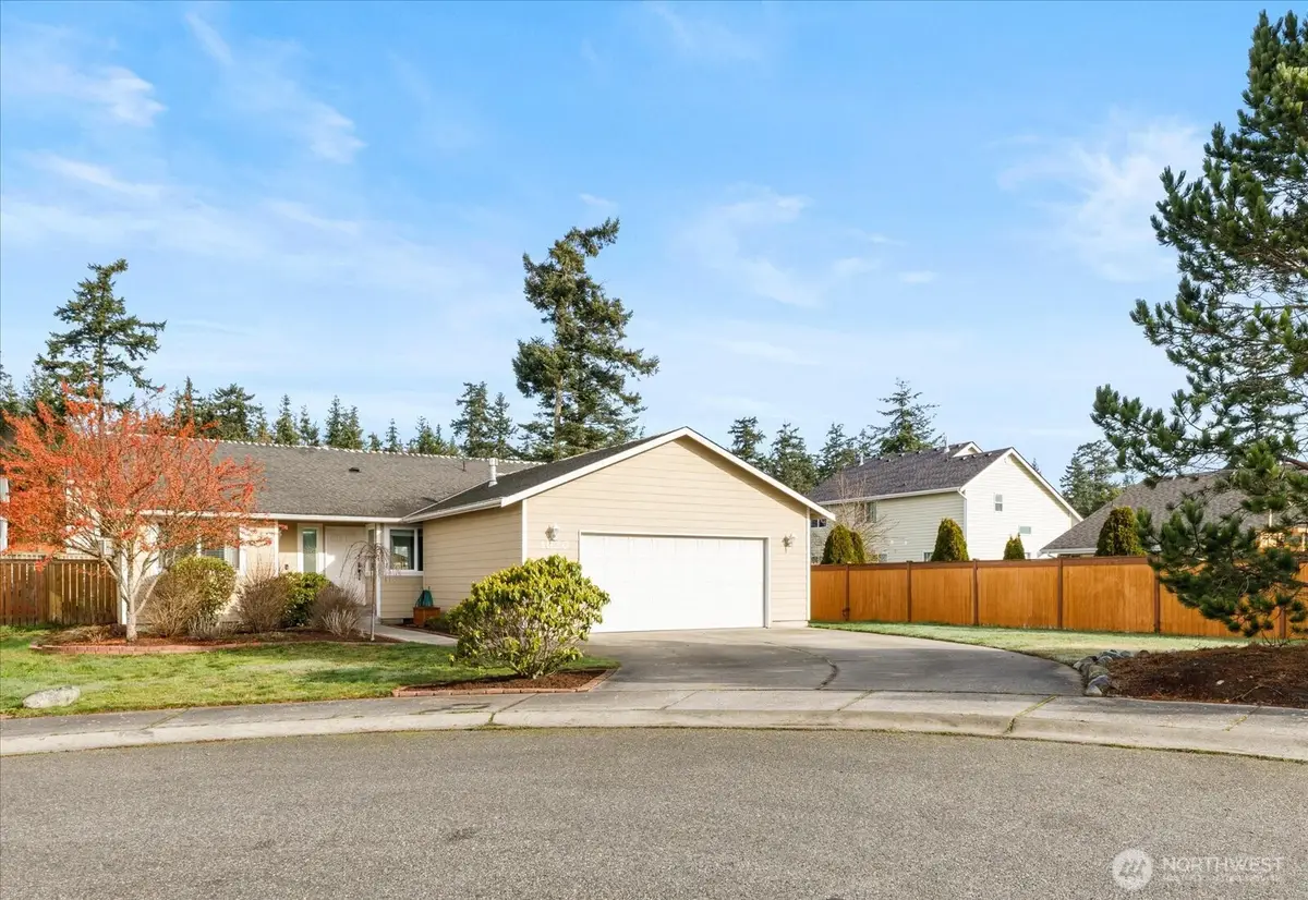 1020 NW 14th Way, Oak Harbor, WA 98277 - #1