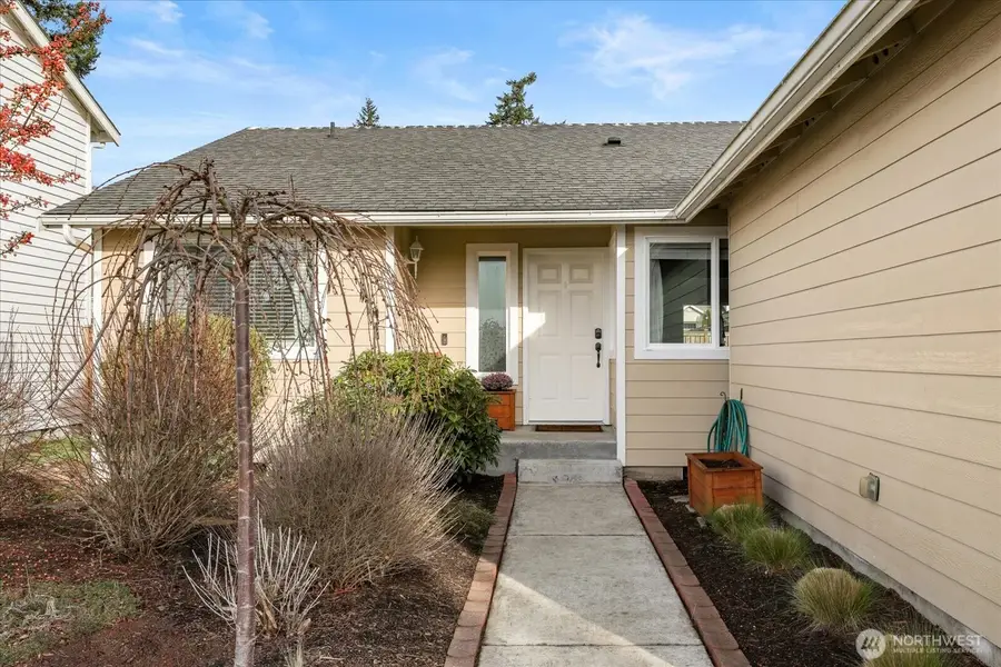 1020 NW 14th Way, Oak Harbor, WA 98277 - #3