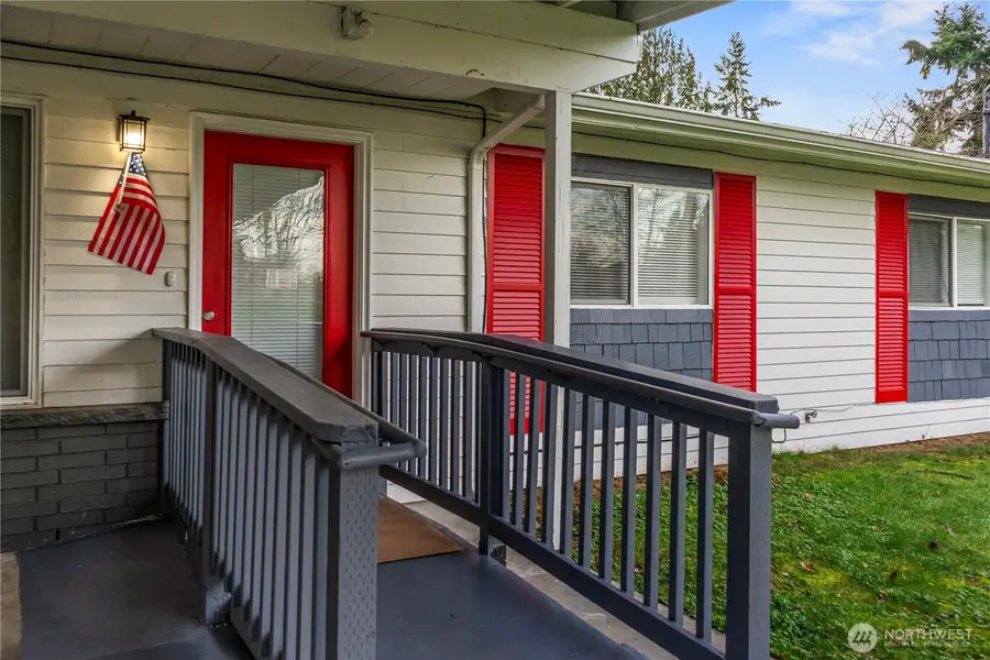 29733 4th Ave S, Federal Way, WA 98003 - #2