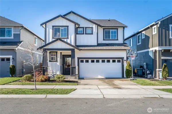 14962 Olympic Loop E, Bonney Lake, WA 98391