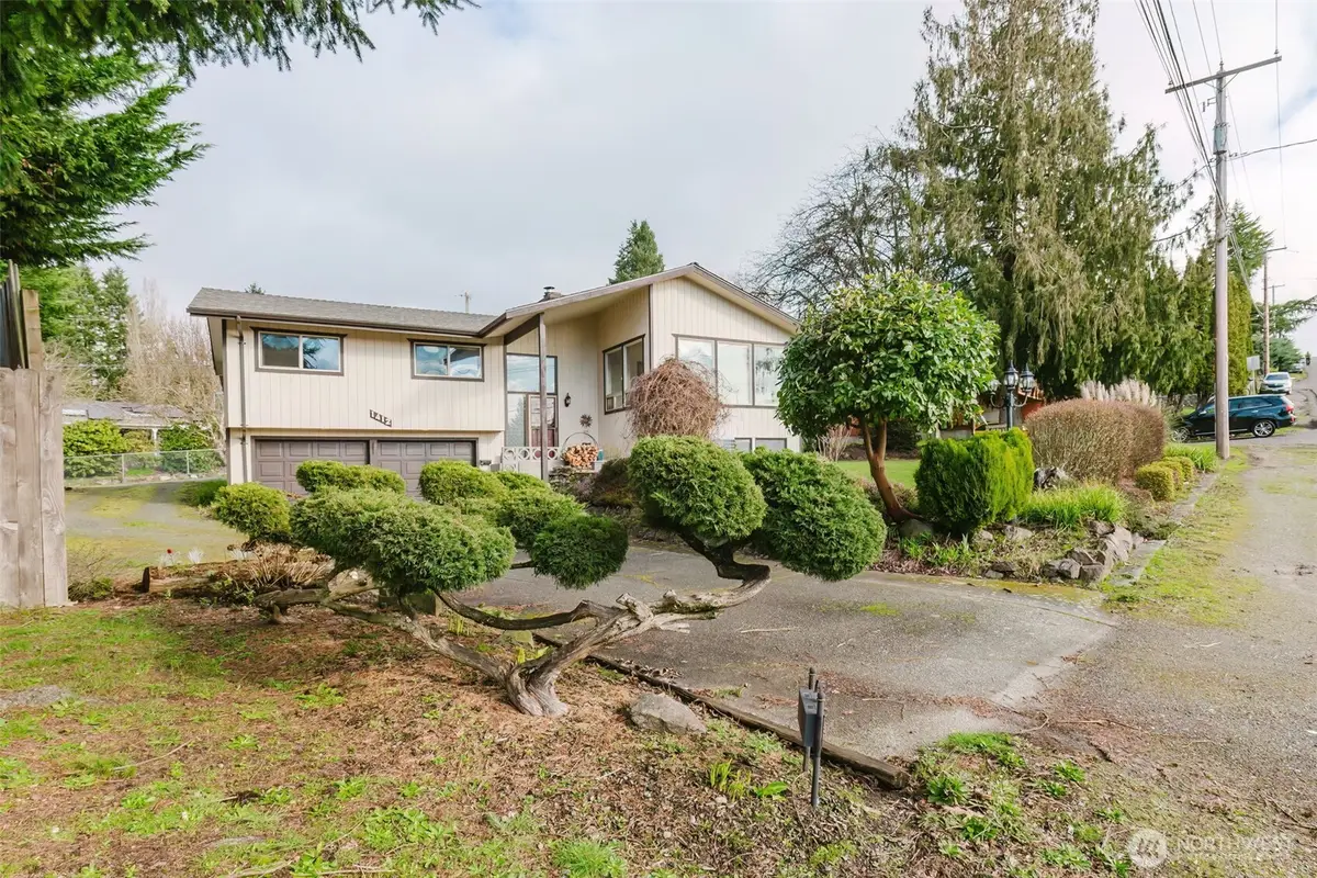 1412 Sheridan Road, Bremerton, WA 98310 - #1