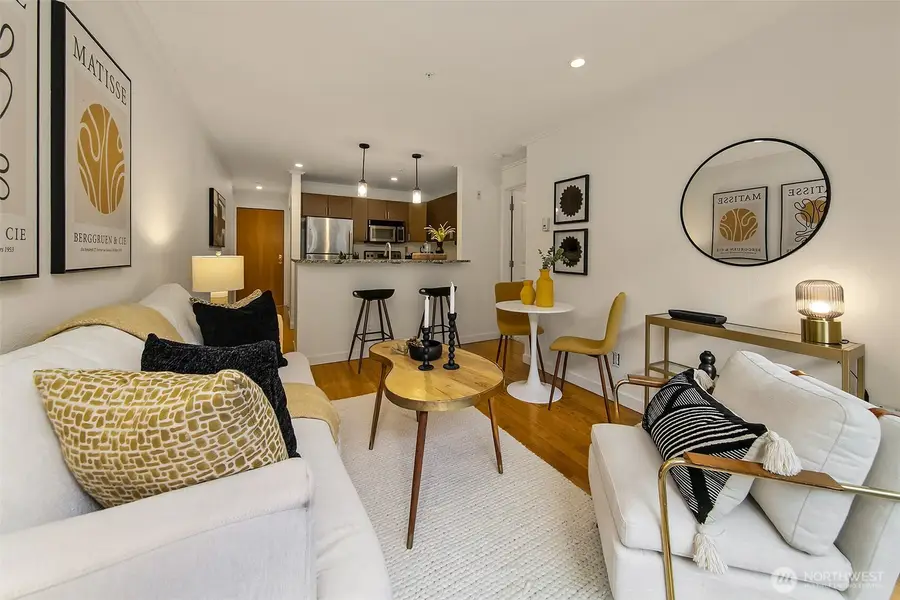 626 4th Avenue W #305, Seattle, WA 98119 - #2