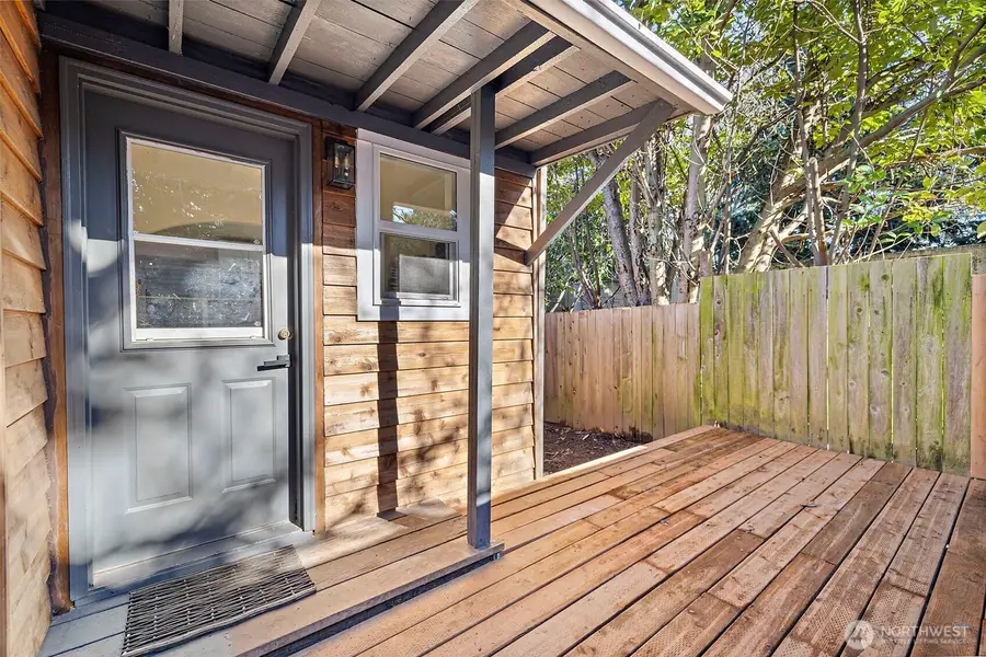 2311 N 88th St, Seattle, WA 98103 - #3