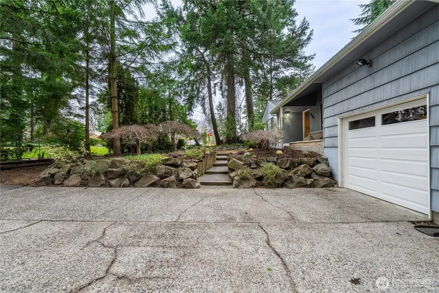 17104 Dayton Avenue N, Shoreline, WA 98133 - #3