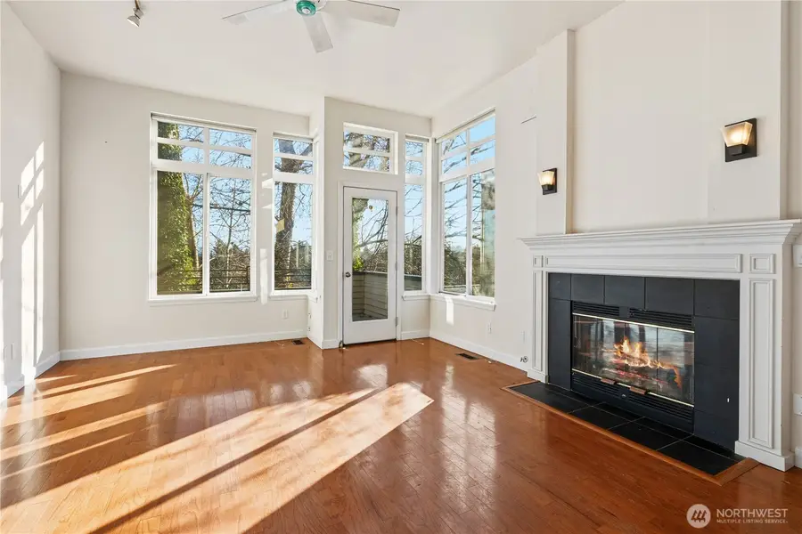 314 25th Avenue E, Seattle, WA 98112 - #3