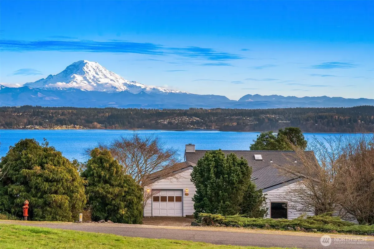 7609 SW 259th Street, Vashon, WA 98070 - #1