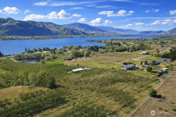 82 Eastlake Road, Oroville, WA 98844