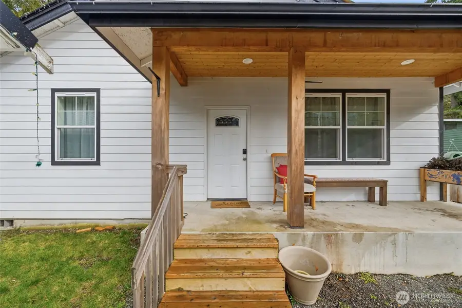 8470 Golden Valley Drive, Maple Falls, WA 98266 - #3