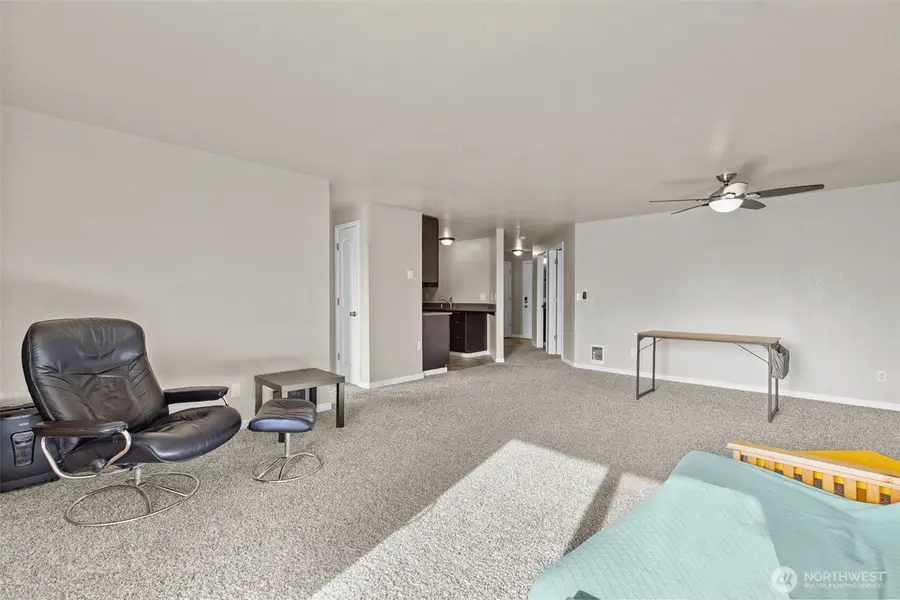 9815 Holly Drive #A208, Everett, WA 98204 - #3