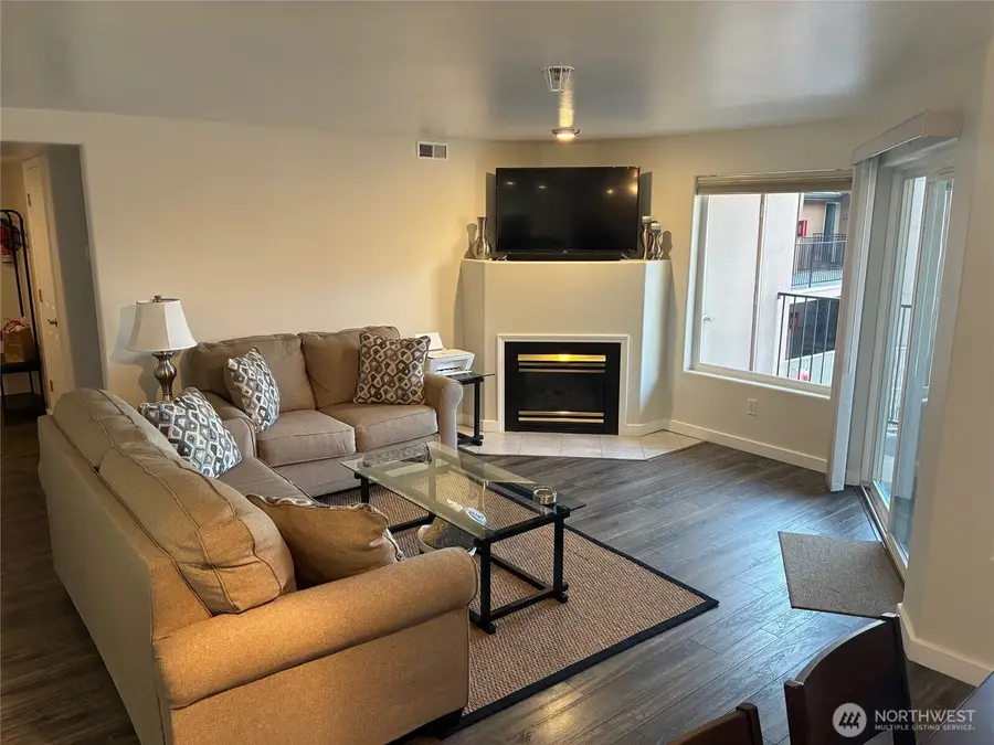 2900 Marina Dr. #201, Moses Lake, WA 98837 - #3