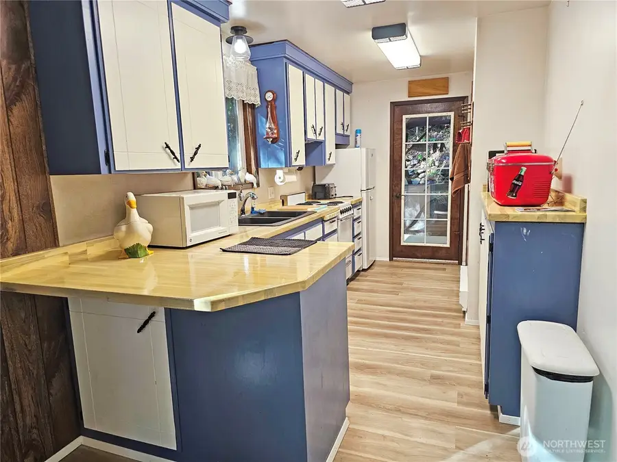 121 Bay View Avenue, Brinnon, WA 98320 - #3