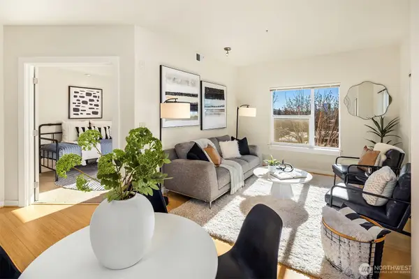 1026 NE 65th Street #A406, Seattle, WA 98115