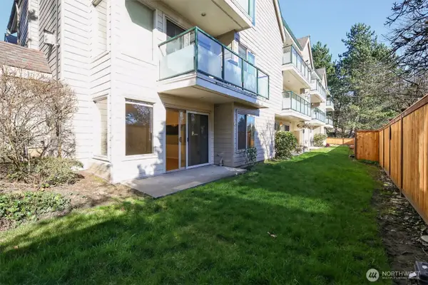 15345 Sunwood Boulevard #D104, Tukwila, WA 98188