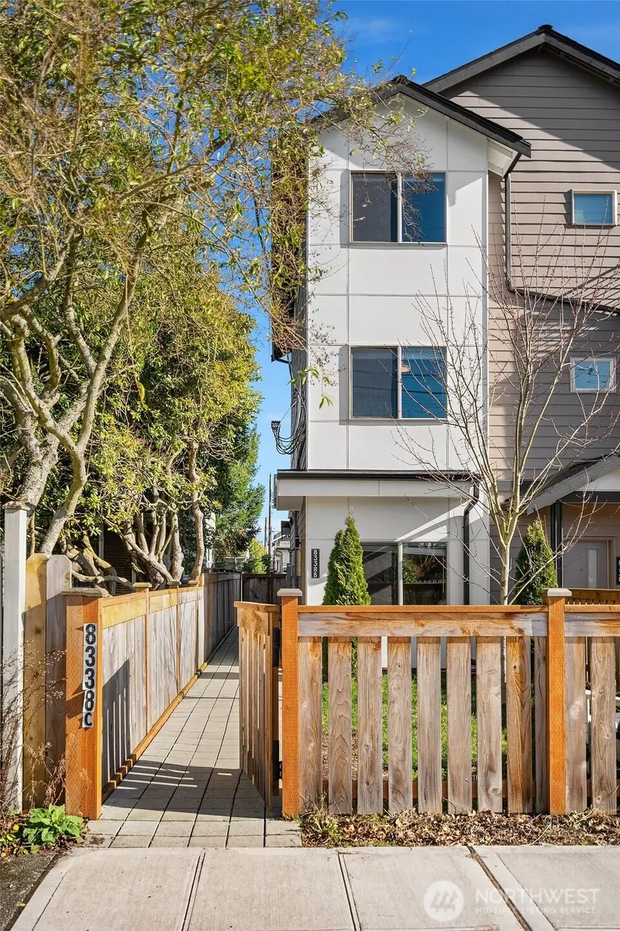 8338 27th Avenue Nw #B, Seattle, WA 98117 - #3