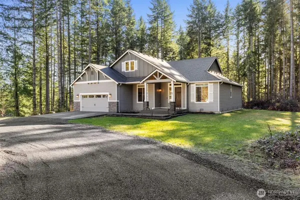 930 SW J H Road, Port Orchard, WA 98367