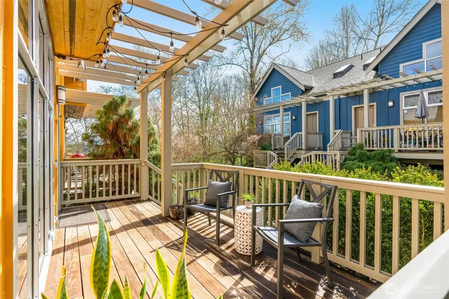 2815 24th Avenue S, Seattle, WA 98144 - #3