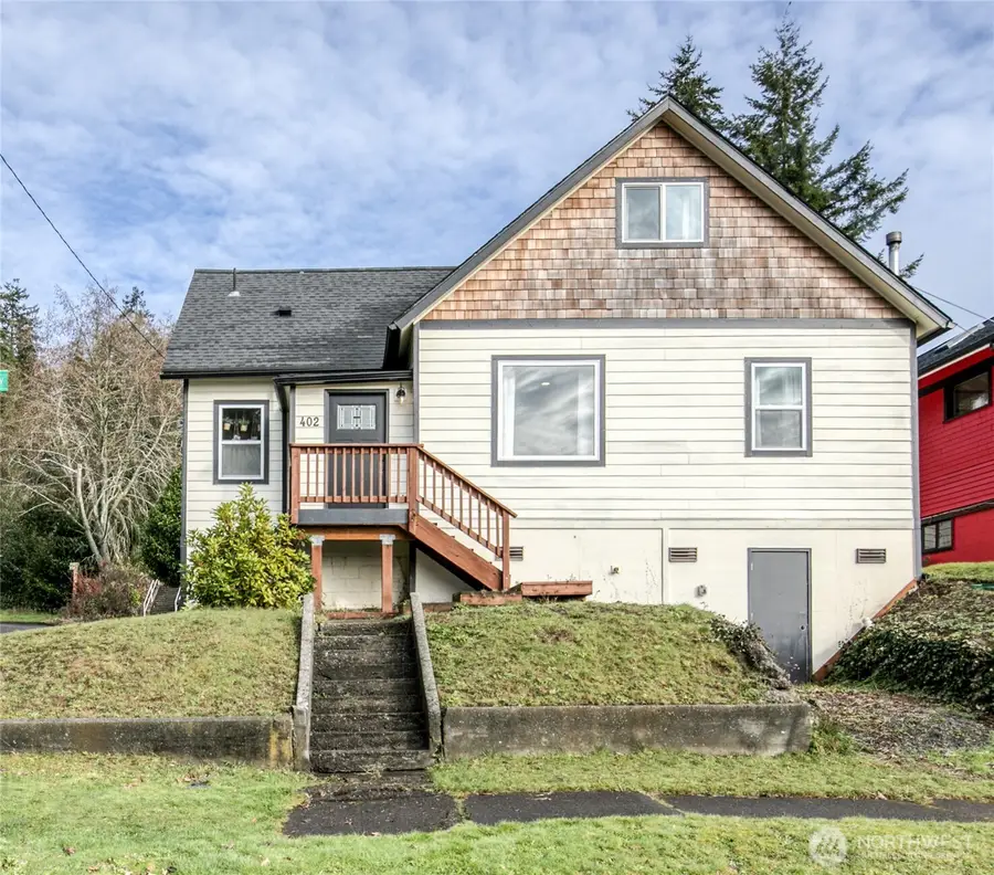 402 Burleigh, Aberdeen, WA 98520 - #2