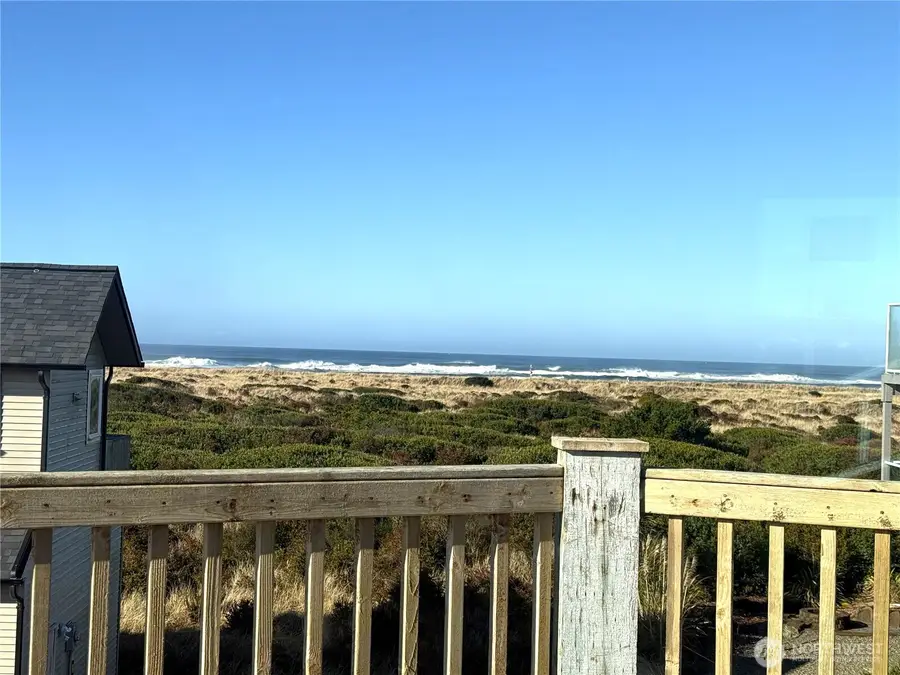 1083 Ocean Shores Boulevard Sw, Ocean Shores, WA 98569 - #2