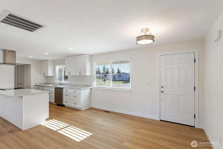 1464 S 303rd Street, Federal Way, WA 98003 - #3