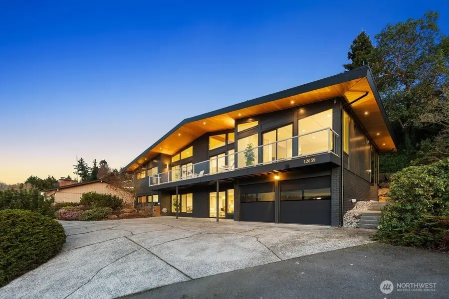 12639 Shorewood Drive Sw, Burien, WA 98146 - #2