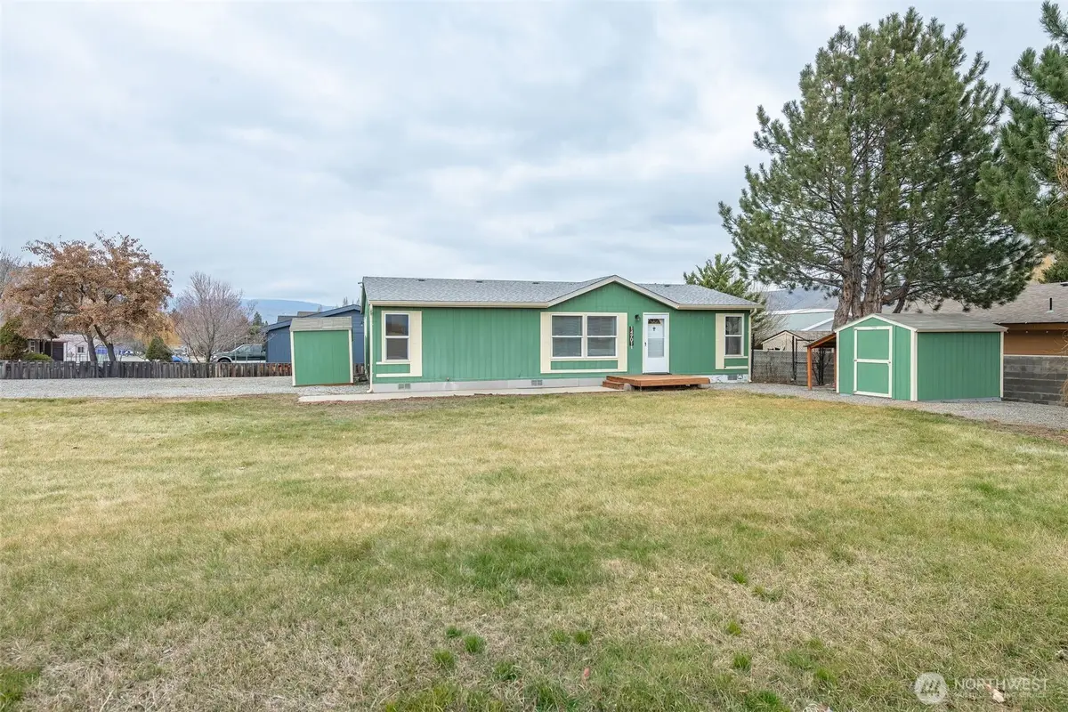 14901 Golden Delicious Street, Entiat, WA 98822 - #1