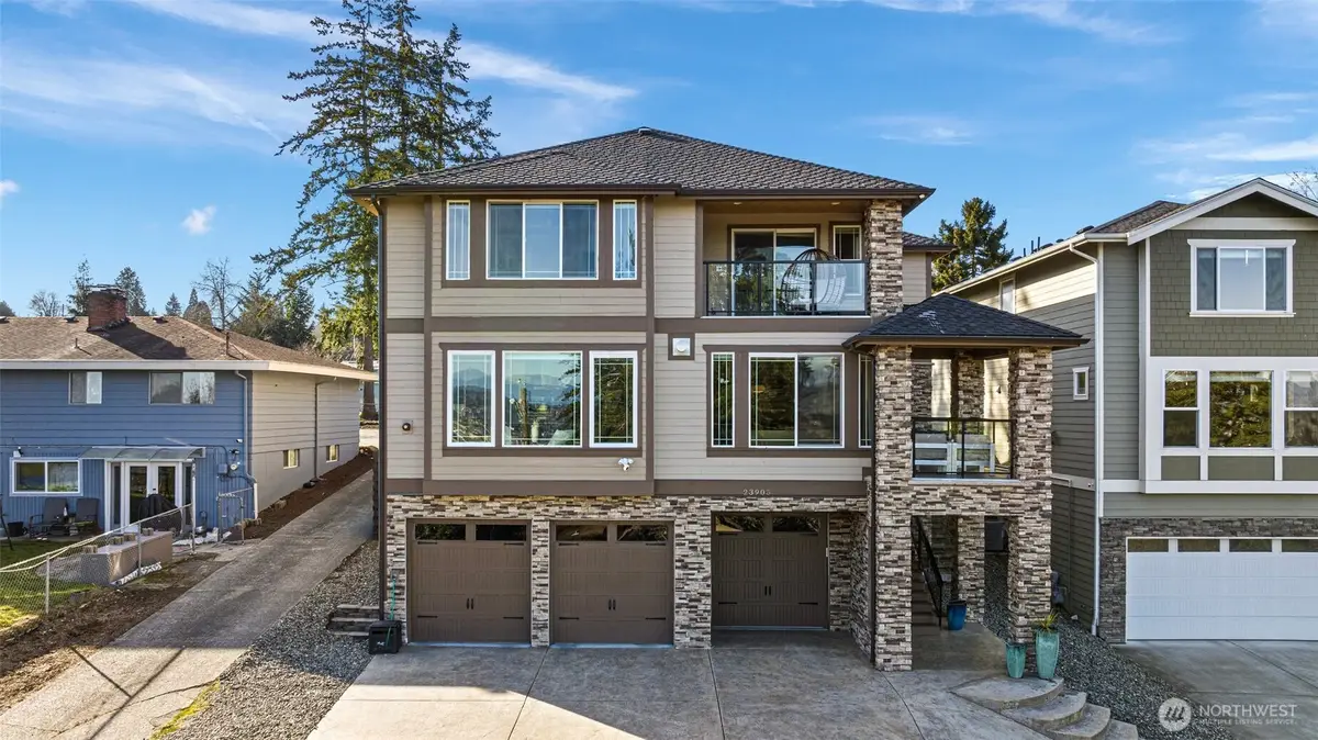 23905 43rd Avenue S, Kent, WA 98032 - #1