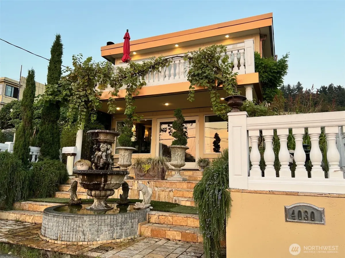 4030 Beach Drive Sw, Seattle, WA 98116 - #1