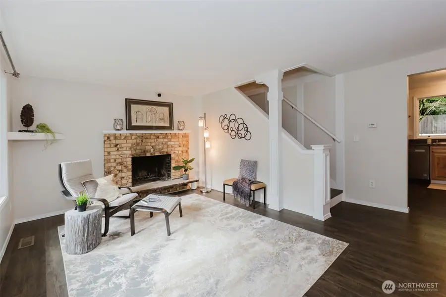 611 NE Conifer Drive, Bremerton, WA 98311 - #3