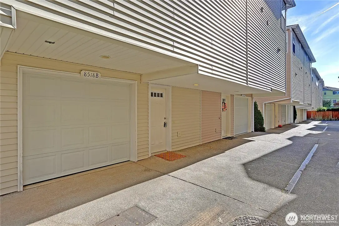 8518 Midvale Avenue Nw #B, Seattle, WA 98103 - #1