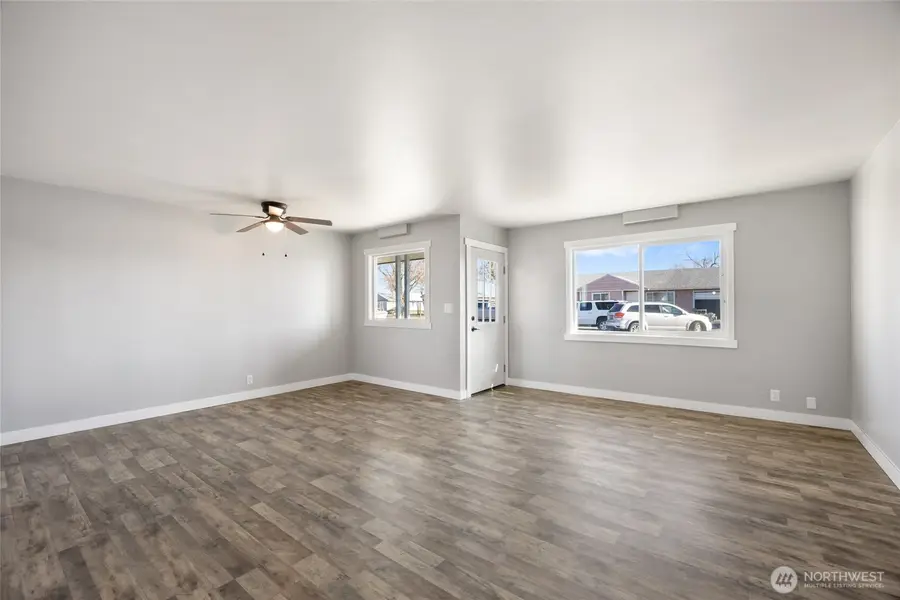 1314 Pershing Road, Moses Lake, WA 98837 - #3