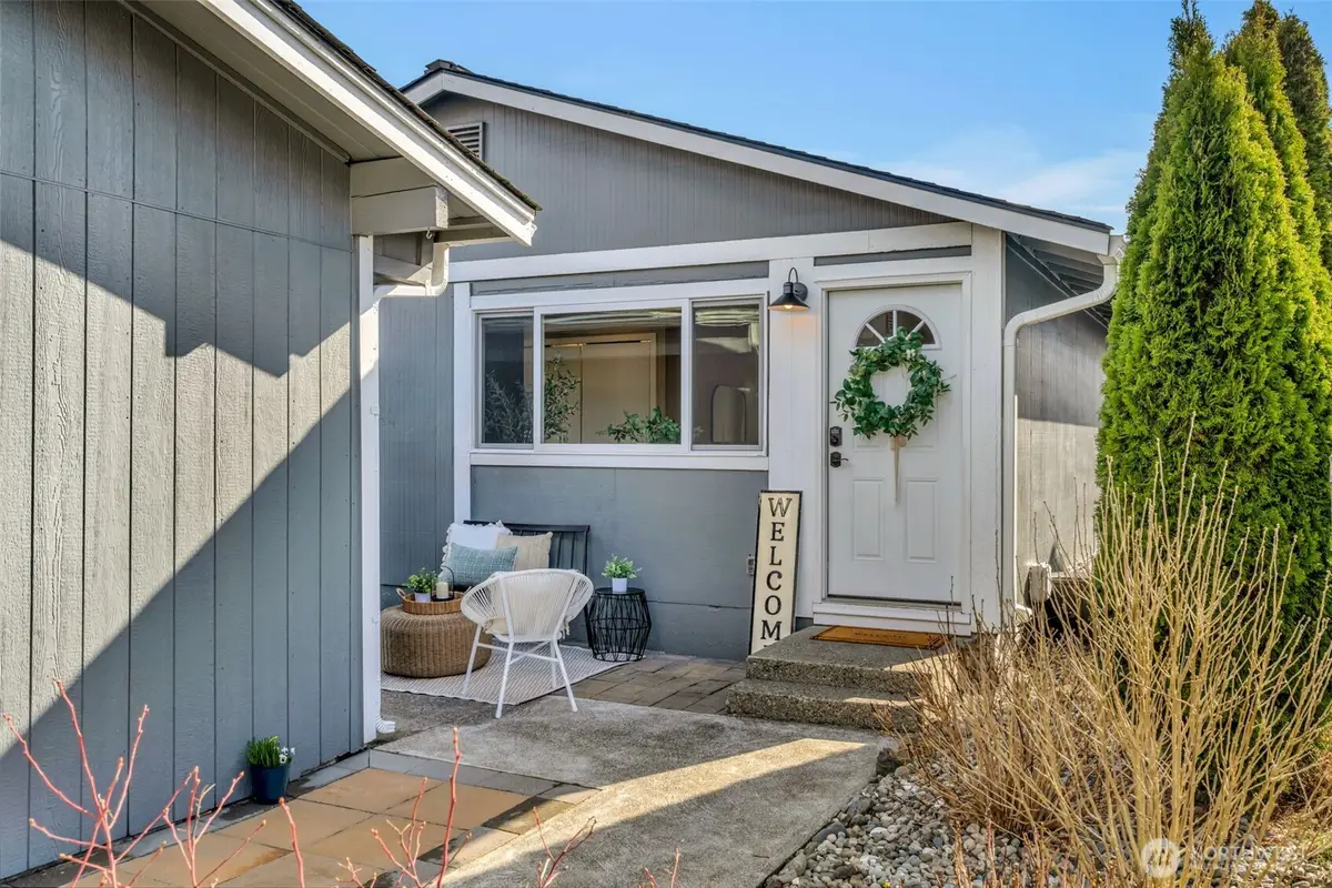 8802 14th Street Ne, Lake Stevens, WA 98258 - #1