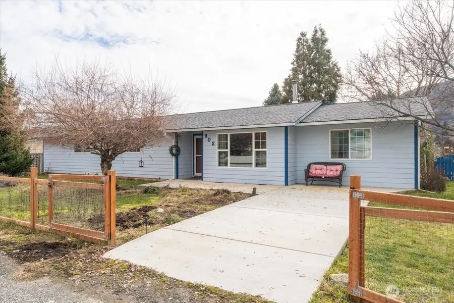 902 Ivy Avenue, Cashmere, WA 98815 - #3