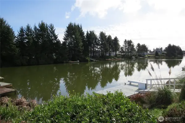 326 Wildwood Avenue Se #111, Ocean Shores, WA 98569