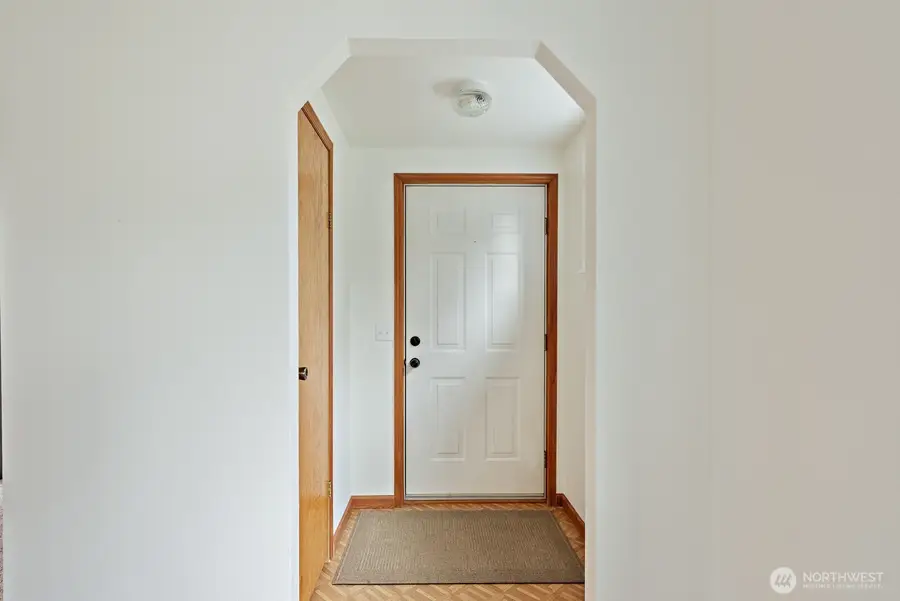 1915 N 33rd Place, Mount Vernon, WA 98273 - #3