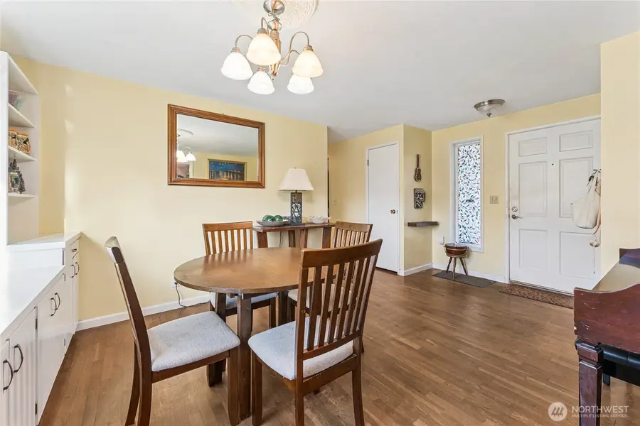 406 Dupont Avenue, Dupont, WA 98327 - #3