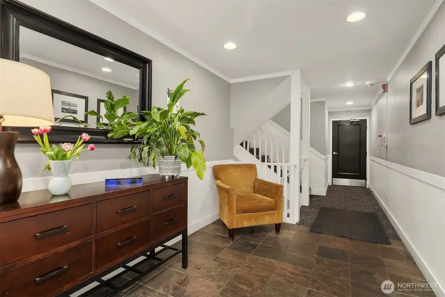 1707 Boylston Avenue #206, Seattle, WA 98122 - #2