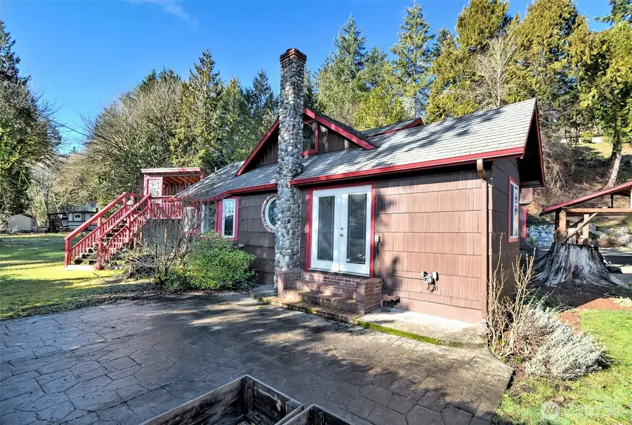 17991 E State Route 3, Allyn, WA 98524 - #2