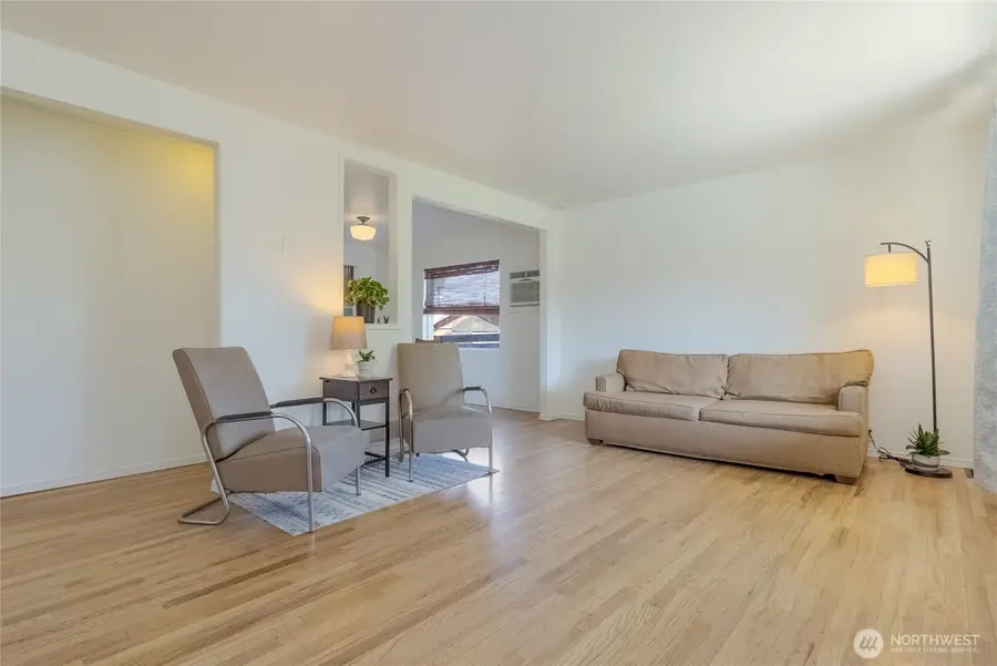 226 SW Davis Avenue, College Place, WA 99324 - #3