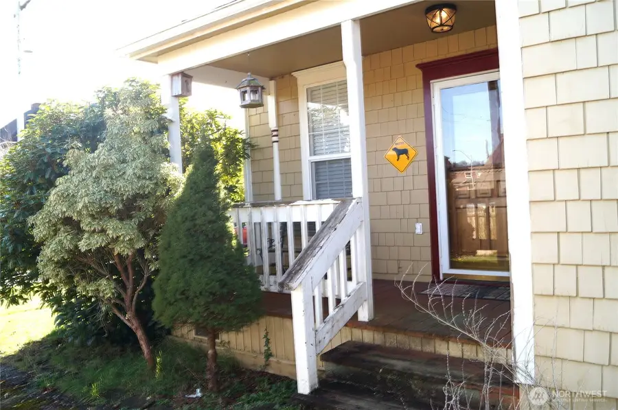 114 W 4th, Aberdeen, WA 98520 - #3