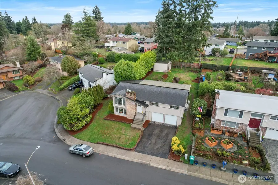 32510 23rd Avenue Sw, Federal Way, WA 98023 - #2