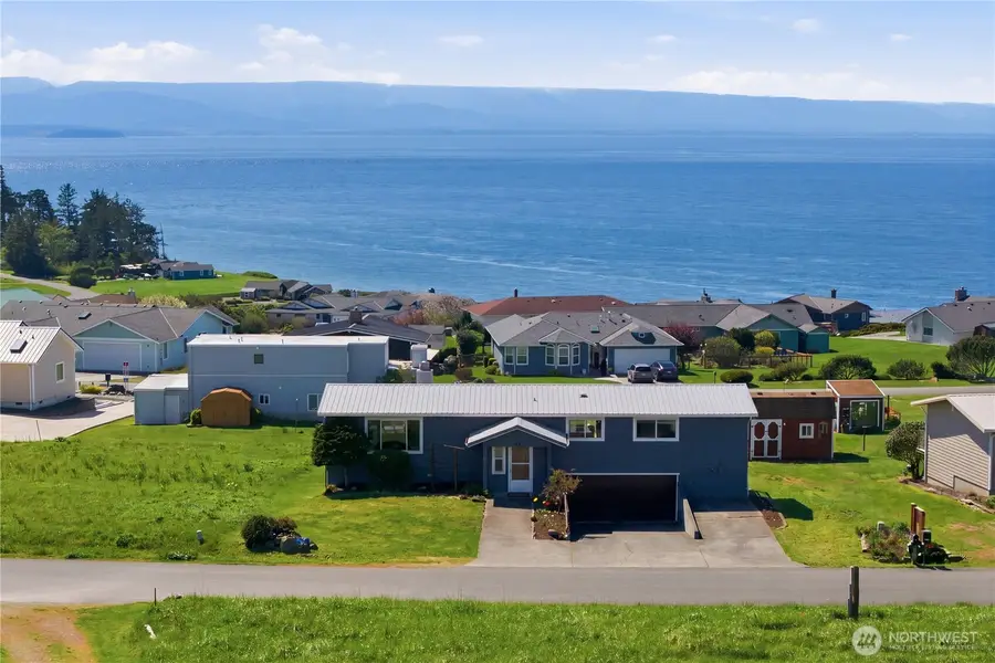 747 La Fiesta Street, Coupeville, WA 98239 - #3