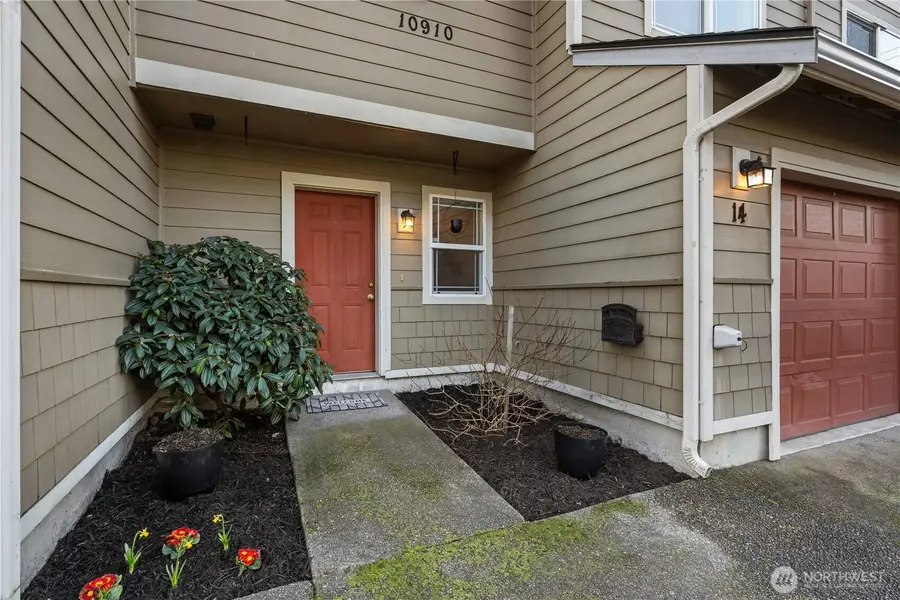 10910 13th Avenue E #14, Tacoma, WA 98445 - #3
